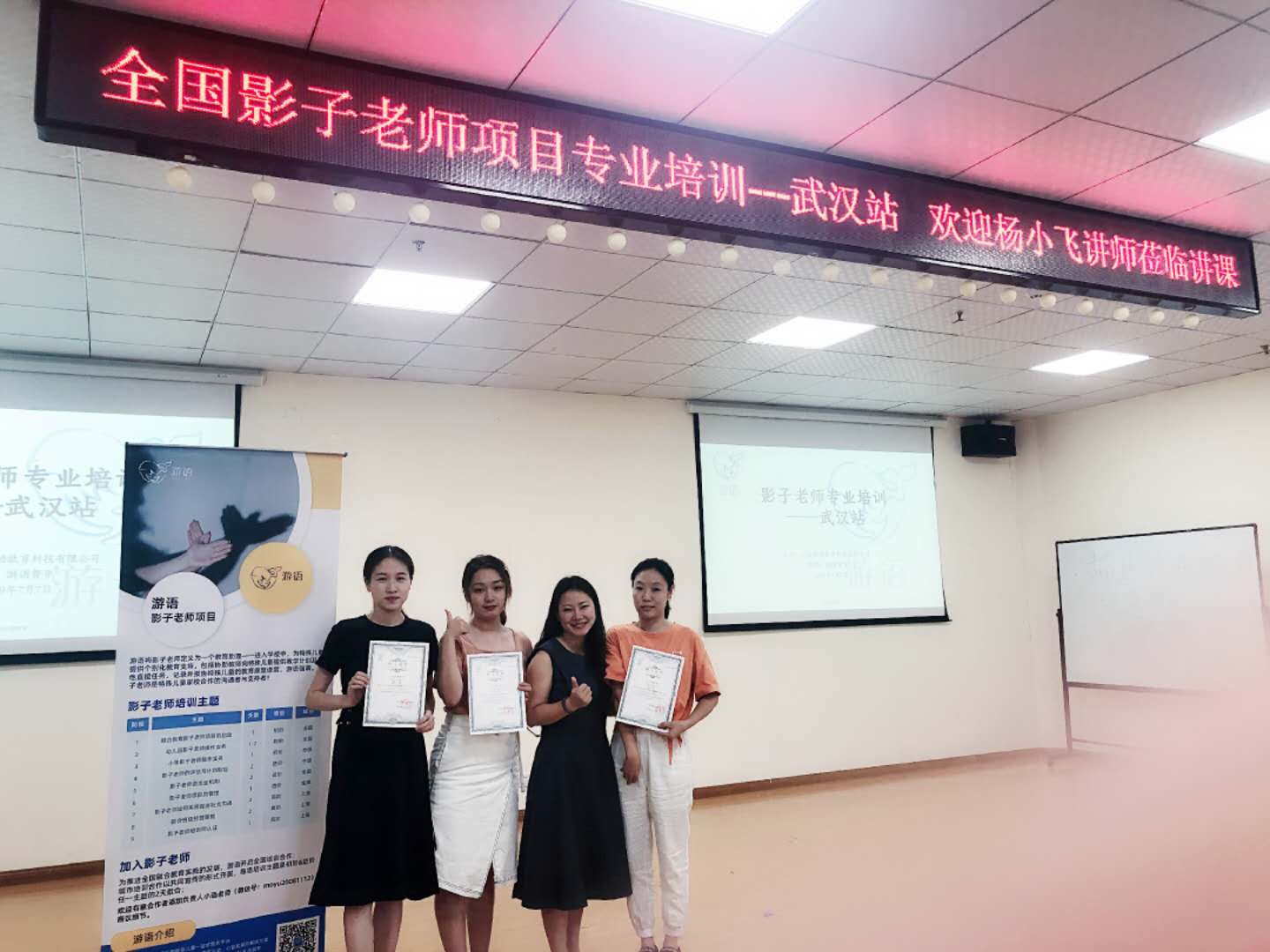 与麟洁.jpg